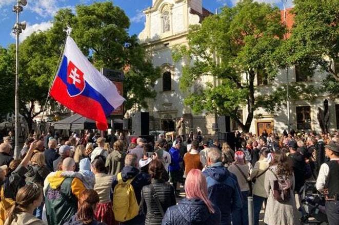 Protest of folklorists in Bratislava.