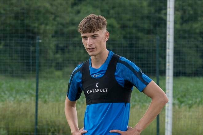 Skúsený stredopoliar bude patriť k pilierom stredu poľa slovenského tímu na domácom Eure do 21 rokov.