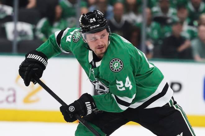 Center Dallasu Stars Roope Hintz.