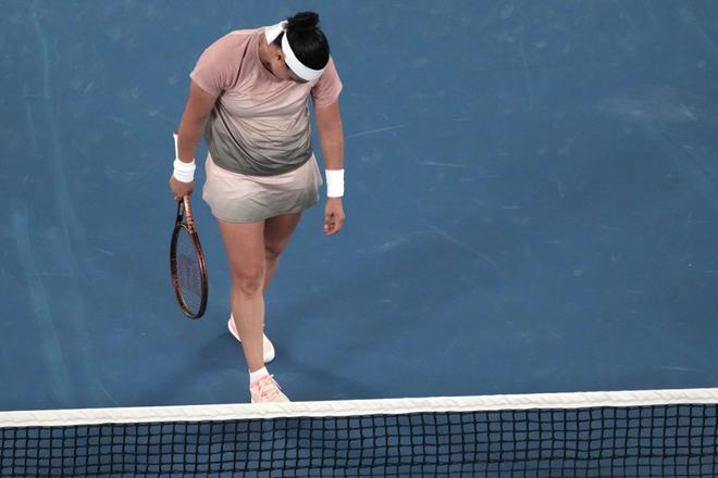 Tunisanka Ons Jabeurová (na archívnej snímke) vypadla na tohtoročnom Roland Garros už v 1. kole.