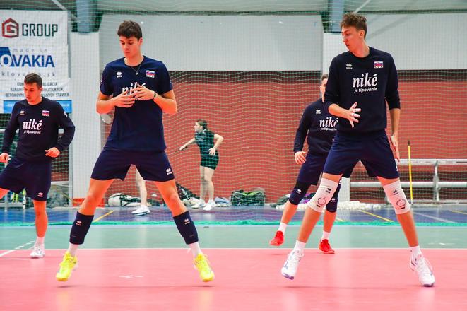 Slovenskí volejbalisti absolvujú generálku na Zlatú Európsku ligu v Rumunsku.