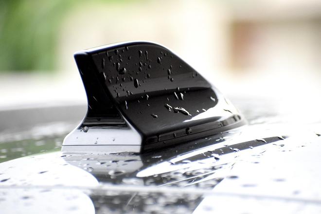 Calearo Antenne produces antennas for cars. 