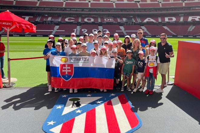 Deti na štadióne Atlética Madrid.