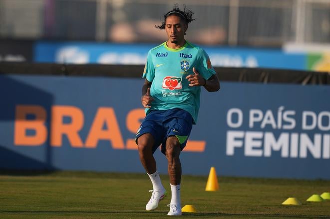 Brazil's Raphinha je najlepším hráčom španielskej La Ligy.