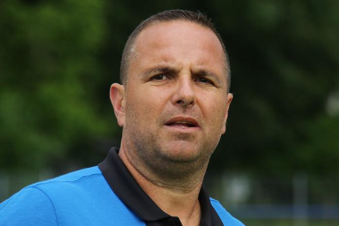 Tréner Izraelčanov Ben Shimon.