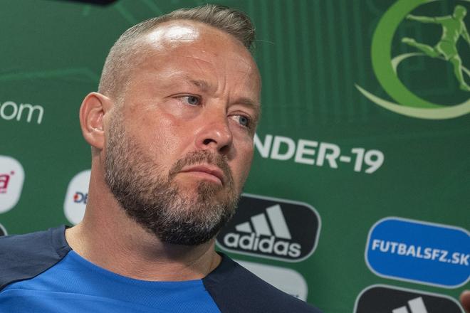 Albert Rusnák st. má bohaté skúsenosti s prácou pri mládežníckych výberoch.	