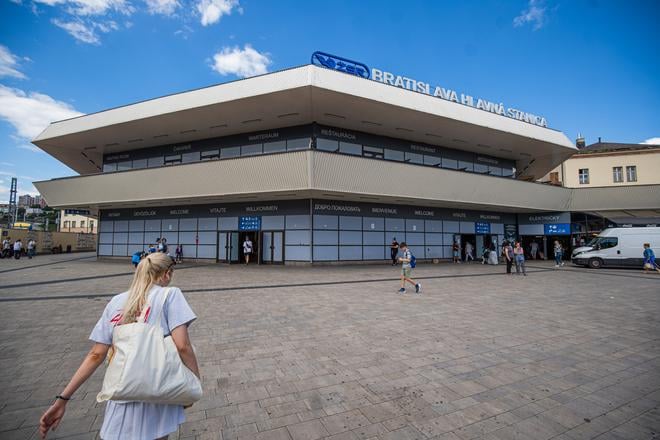 A major overhaul of Bratislava Main Station has been urgently needed for years.