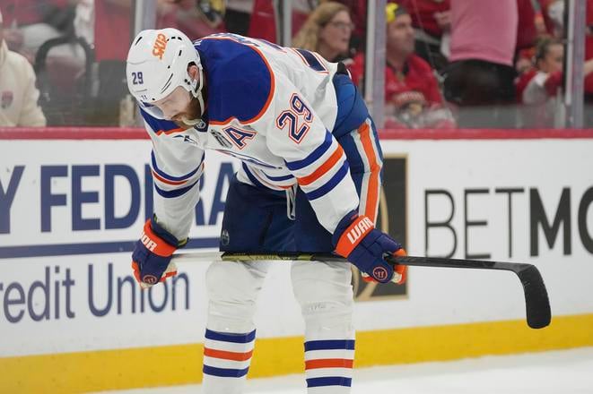 Leon Draisaitl sa stal najproduktívnejším hráčom vyraďovacej časti NHL.