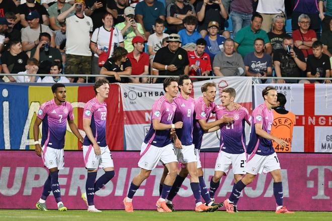 Futbalisti Nemecka sa tešia z gólu na 1:0 počas zápasu základnej B-skupiny Anglicko - Nemecko na majstrovstvách Európy hráčov do 21 rokov v Nitre v stredu 18. júna 2025.