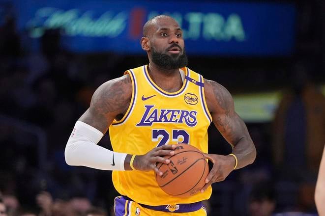 LeBron James z Los Angeles Lakers.