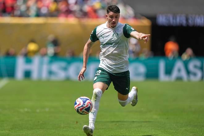 Joaquin Piquerez z Palmeirasu počas súboja s Al Ahly na MS klubov.