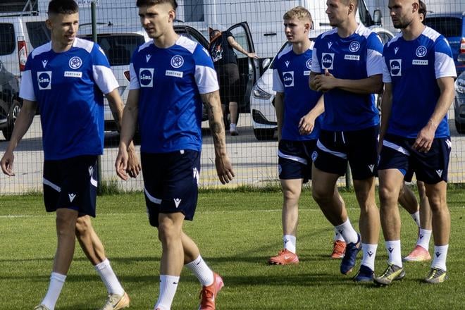 David Hrnčár (vľavo) na rerezentačnom zraze.