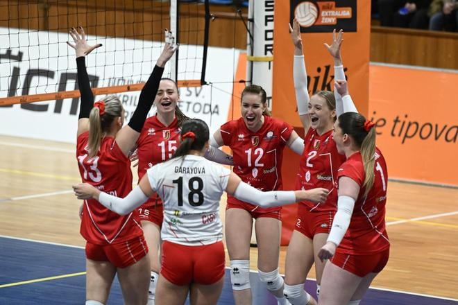 Volejbalistky Spartaka UJS Komárno si v minulej sezóne vyskúšali Niké extraligu.