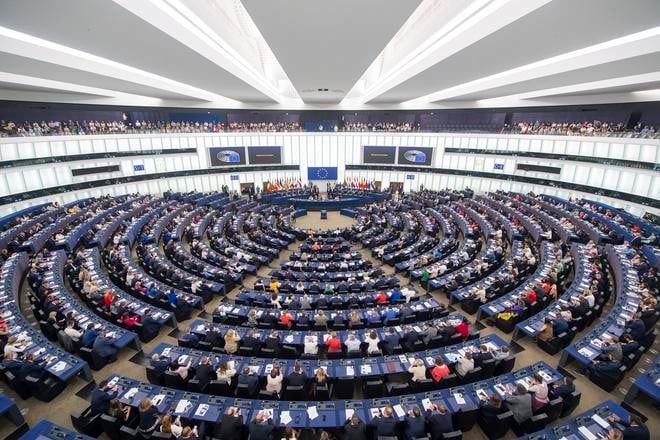 Пленарне засідання Європейського парламенту у Страсбурзі.