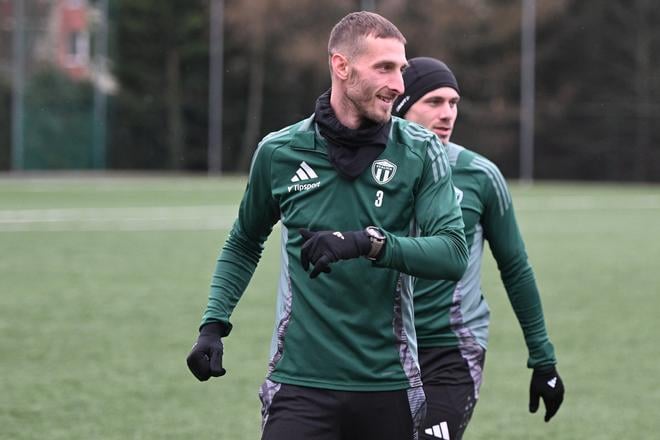 Na snímke hráč MFK Skalica Martin Černek počas tréningu.