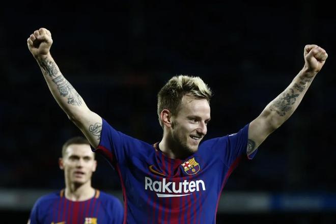 Ivan Rakitič v drese FC Barcelona.