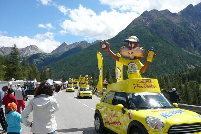 Reklamná karavána na Tour de France.