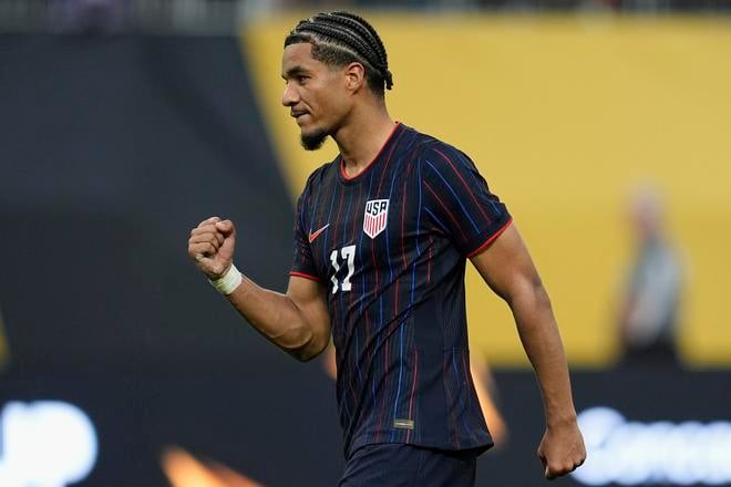 Malik Leon Tillman v reprezentačnom drese USA.