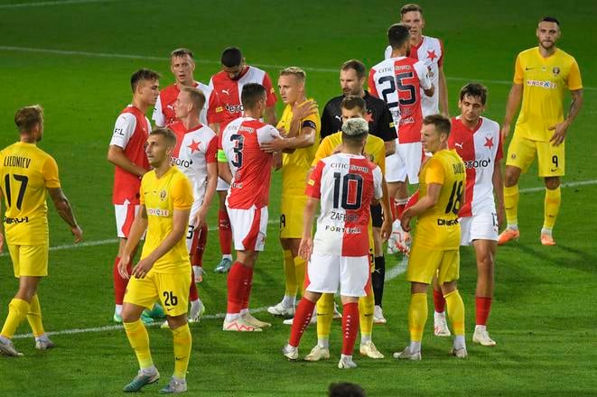 Na snímke futbalisti Slavie Praha.