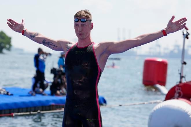 Nemecký plavec Florian Wellbrock získal titul majstra sveta na 5 aj 10 km.