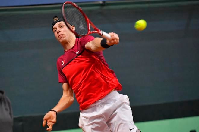Denis Shapovalov počas duelu proti Martinovi Kližanovi v Davisovom pohári v Bratislave. Pred 6 rokmi.