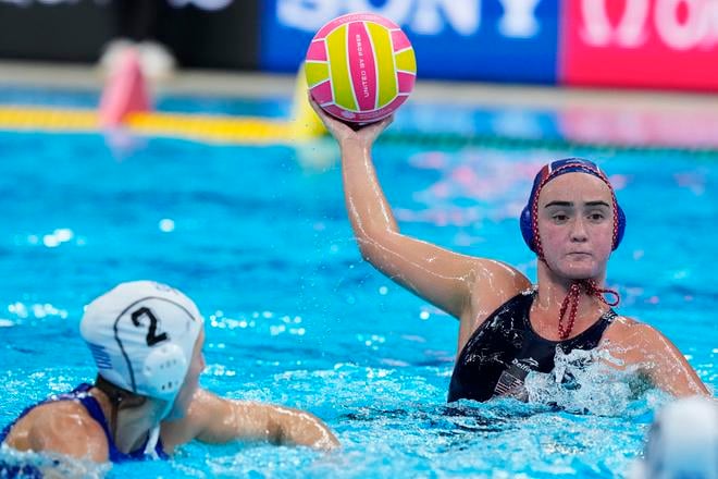 Američanka Jenna Flynnová počas semifinálového duelu s Gréckom.