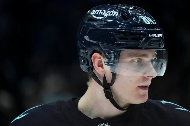 Na archívnej snímke z 30. januára 2025 hokejista Seattlu Kaapo Kakko.