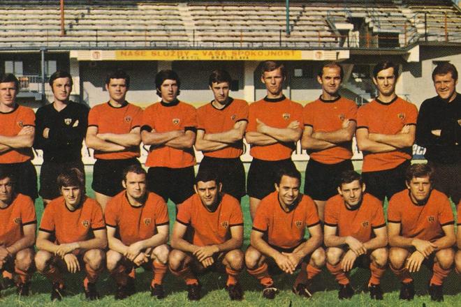 Spartak Trnava v roku 1969. Vľavo Ján Hucko.