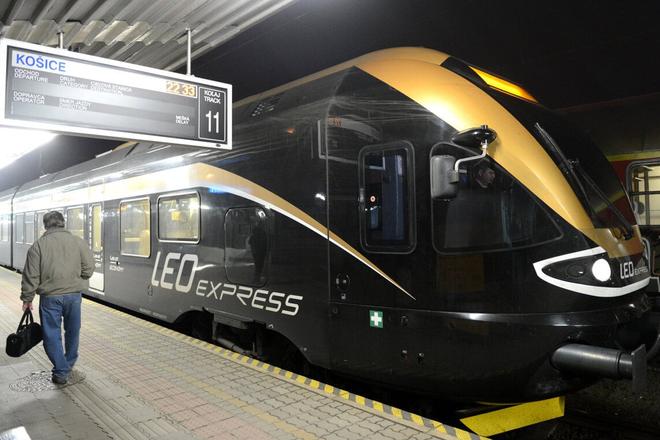 Leo Express offers a combination of regional connections within Slovakia, between Bratislava and Komárno, and direct international trains from the Czech Republic to Slovakia.