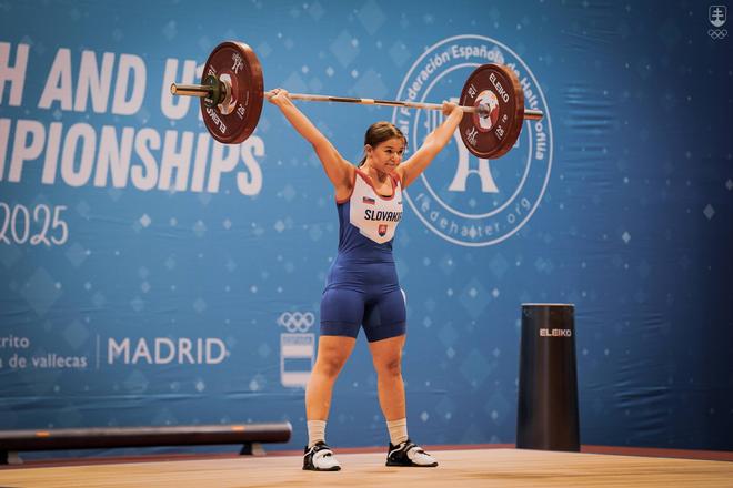 Linda Svrčková.