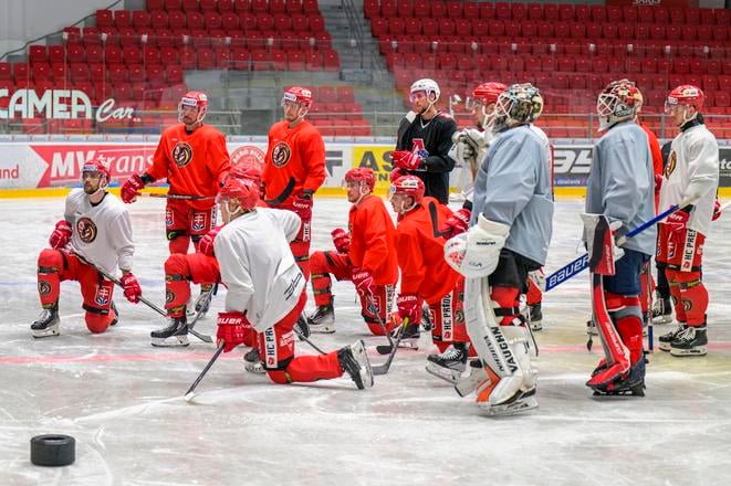 Hokejisti HC Prešov počas tréningu v rámci letnej prípravy.