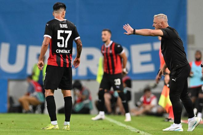 Tréner Trnavy Michal Ščasný a hMichal Ďuriš vedia, že ich v domácej odvete čaká náročná úloha