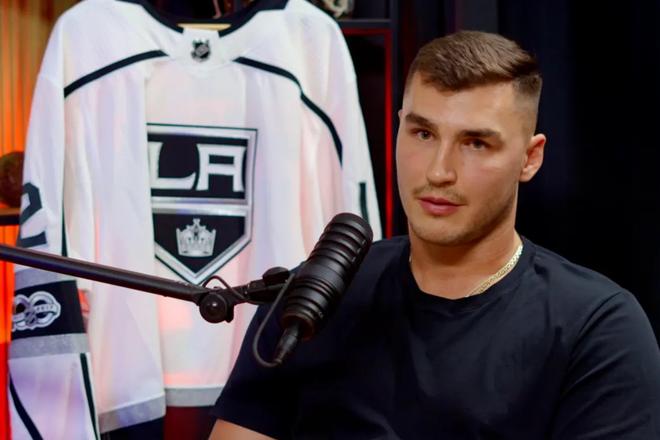 Adam Ružička v podcaste Boris a Brambor priznal, čím všetkým si prechádzal počas zložitého obdobia v zámorí.