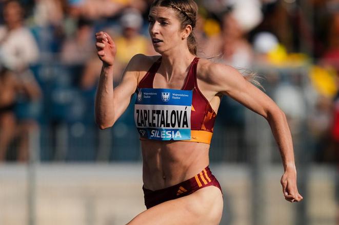 Emma Zapletalová zlepšila na Diamantovej lige v Chorzówe slovenský rekord na 400 metrov prekážok o sedemnásť stotín.