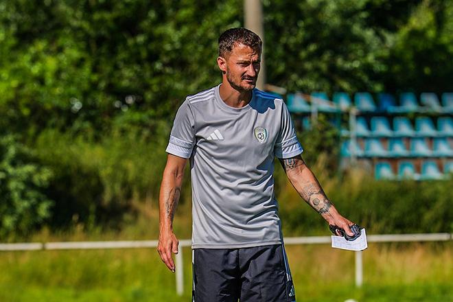Tréner Pohronia Erik Grendel bol z posúdenia zákroku na útočníka Horváta rozčarovaný.