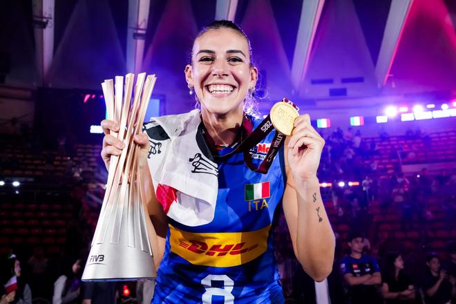 Najlepšia hráčka MS v Thajsku talianska nahrávačka Alessia Orrová.