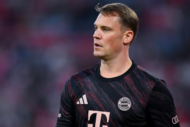 Na archívnej snímke z 22. augusta 2025 brankár Bayernu Mníchov Manuel Neuer.