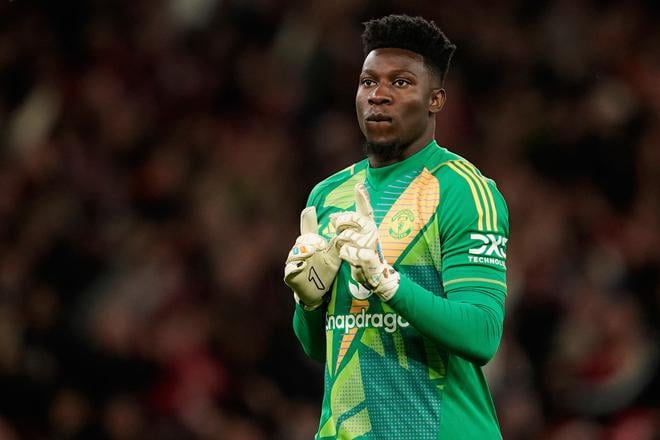 Andre Onana odchádza z Manchestru United na hosťovanie do Turecka.