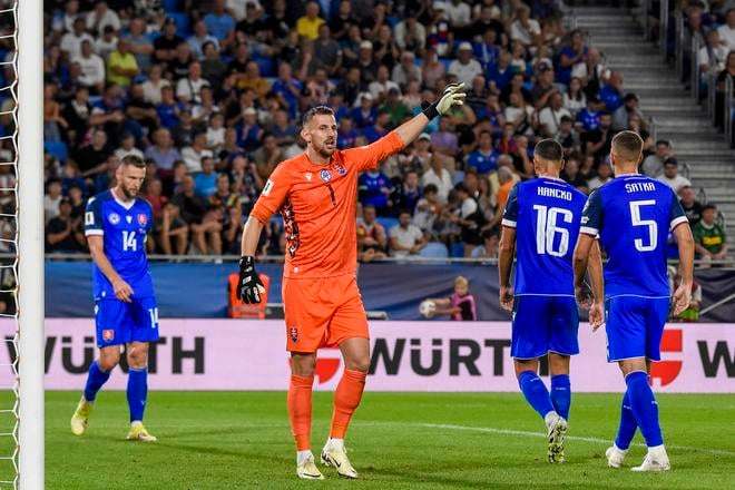 Martin Dúbravka si svojich spoluhráčov proti Nemecku skvelo zadirigoval, keďže Slováci veľkého favorita zdolali 2:0.