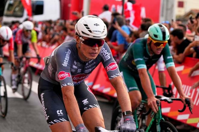 Belgický cyklista Jasper Philipsen vyjral 19. etapu.