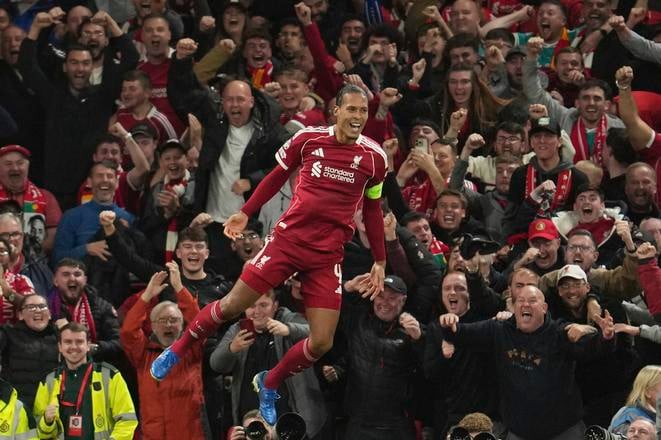 Virgil van Dijk víťazným gólom v nadstavenom čase rozjasal dav na štadióne Anfield.