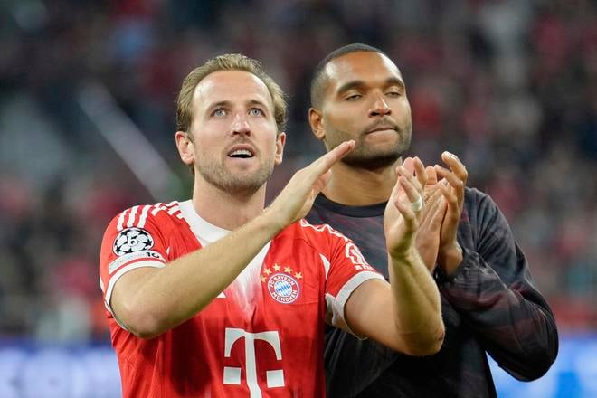 Útočník Bayernu Mníchov Harry Kane ďakujem fanúšikom za podporu.