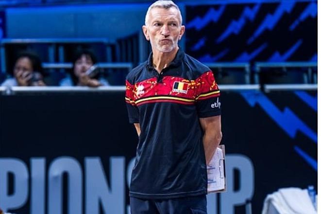 Niekdajší tréner slovenských volejbalistov Emanuelle Zanini na MS na lavičke Belgicka znova vyzve svojich krajanov.