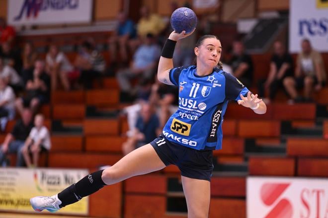 Aj na góly spojky Olívie Ščípovej sa bude spoliehať tréner hádzanárok HK Slovan Duslo Šaľa Peter Pčola vo víkendovom dueli 2. kola Európskeho pohára žien.