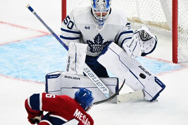 Slovenský hokejista v drese Montrealu Canadiens Filip Mešár (46).