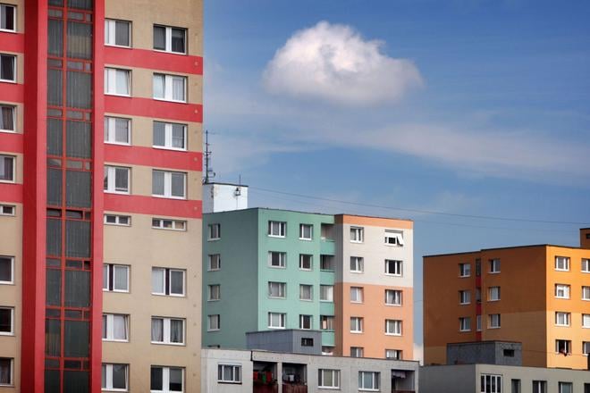 House prices continued to rise into late summer, with increases across all types of flats and houses, in most regions, towns and rural areas.