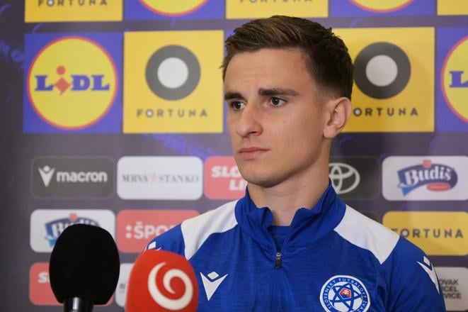 Artur Gajdoš počas mediálneho termínu v Starej Lesnej.