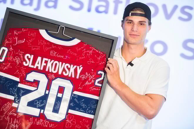 Juraj Slafkovský chce patriť k oporám Montrealu.