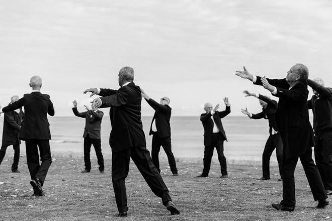 The black-and-white film The Sea by Douglas Rosenberg was created on the shores of the Baltic Sea, on the island of Fårö. The film explores male intimacy, friendship, and the experience of ageing, featuring mostly non-professional performers from the Fårö region.