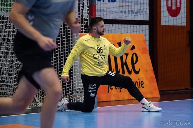 Aj na zákroky brankára Lukáša Gálika sa budú spoliehať hádzanári MŠK Považská Bystrica v 2. kole Európskeho pohára proti ofenzívne ladenému talianskemu tímu Raimond Sassari.